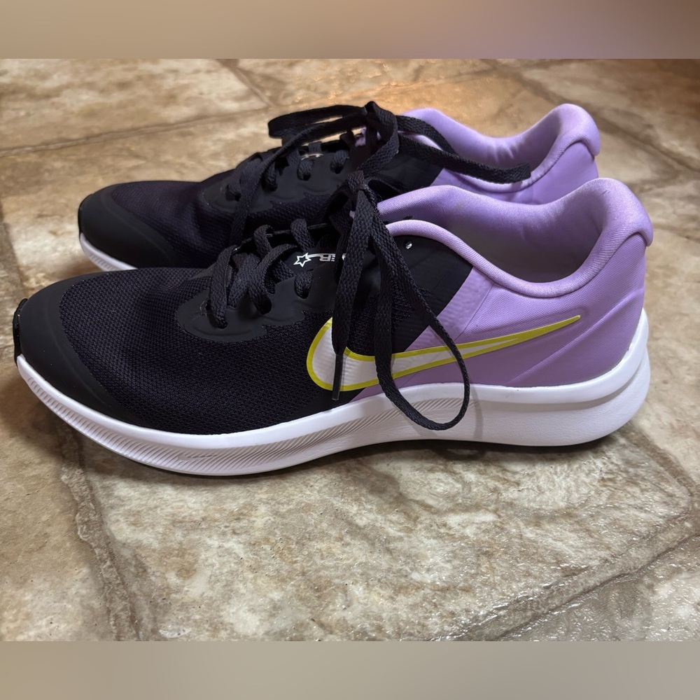 Nike Runner 3 GS Women’s Tennis Shoes